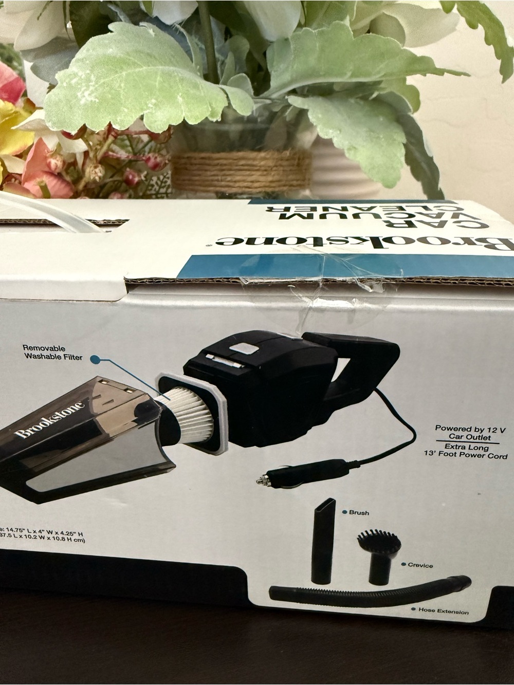ππ BROOKSTONE CAR VACUUM CLEANER. BRAND NEW SEALED IN BOX! - Picture 3 of 12